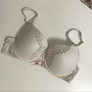VS Bra
